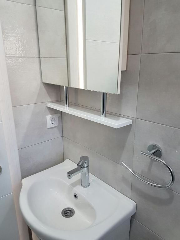 Апартаменты Turo Njeguši Apartman Цетине