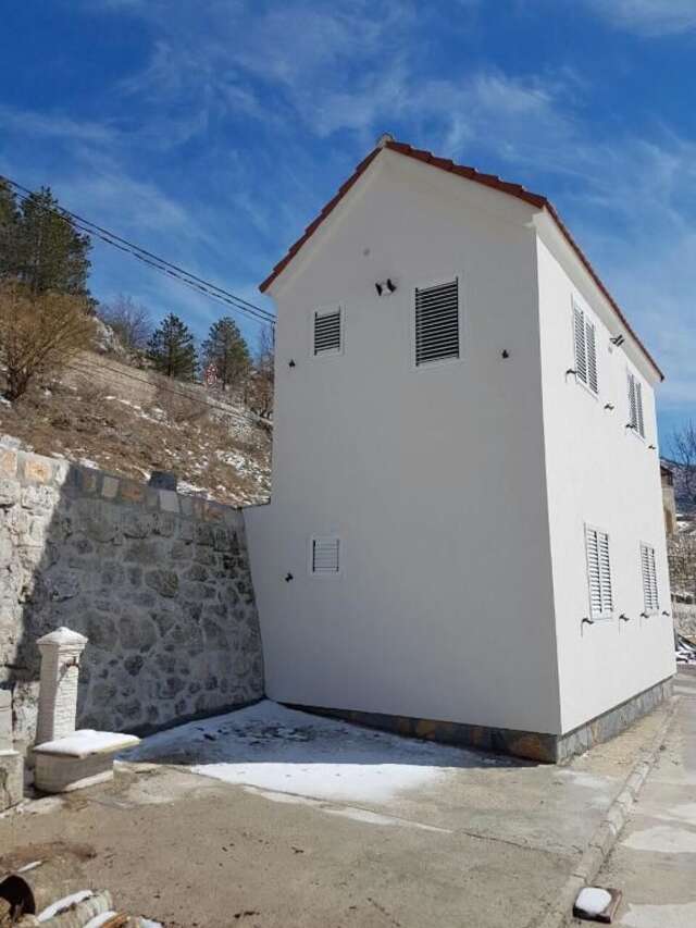 Апартаменты Turo Njeguši Apartman Цетине-22