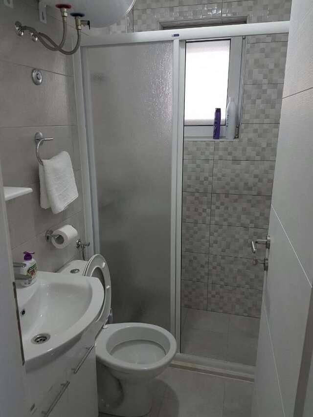 Апартаменты Turo Njeguši Apartman Цетине-6